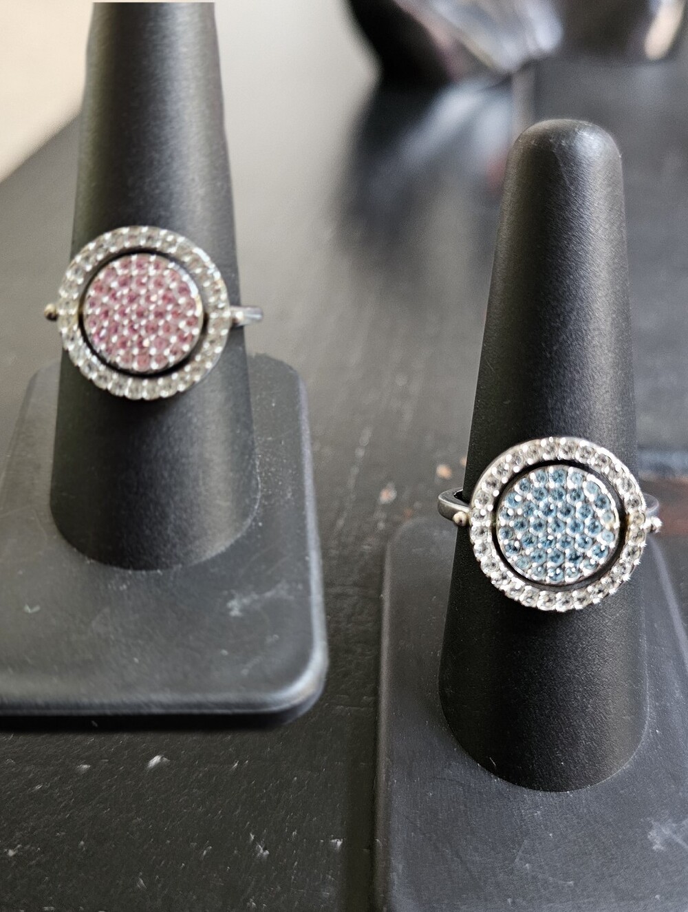 Swarovski Reversible Flip Ring Pink Blue Crystals 9 Silver Tone Band y2k vintage